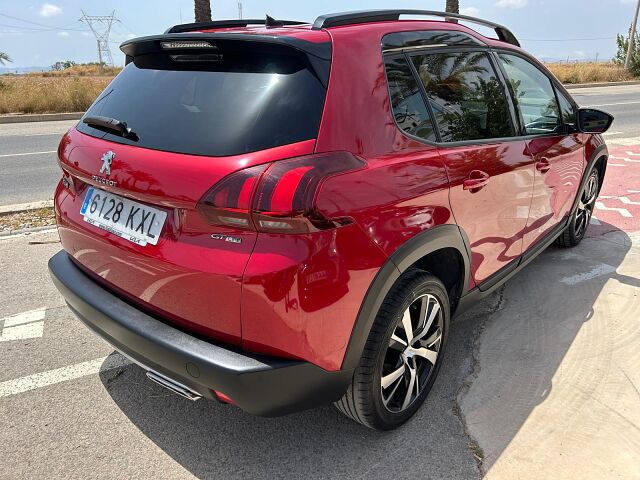 PEUGEOT 2008 GT LINE 1.2 E-THP AUTO SPANISH LHD IN SPAIN 31000 MILES SUPERB 2019
